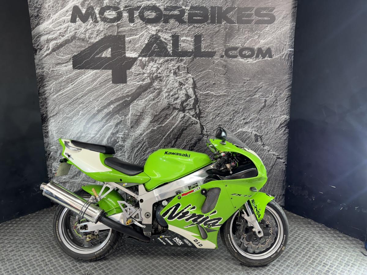 co- Kawasaki ZX-7R bikes for sale | AutoTrader Bikes